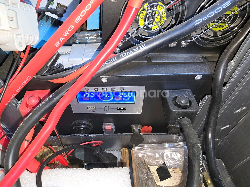 파워뱅크 12V 250Ah 팜니다--2