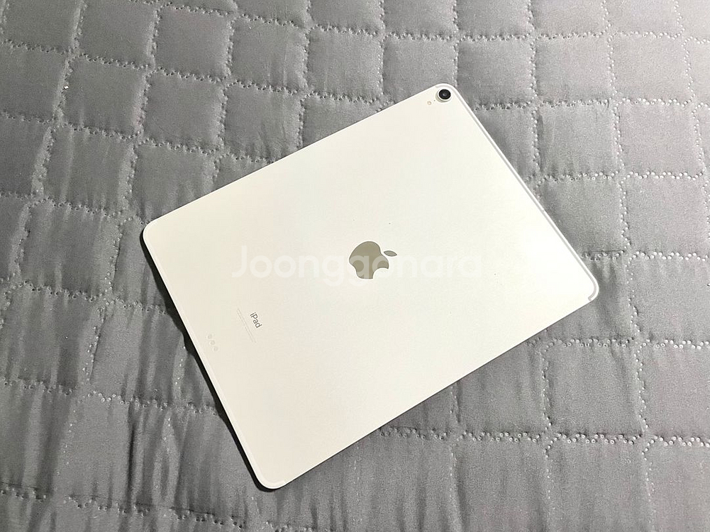 아이패드 프로 3세대 12.9인치 실버--0