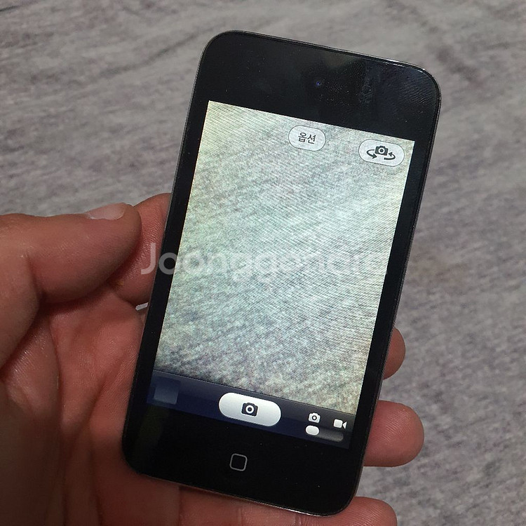 애플 아이팟터치4세대 a1367 8기가--8