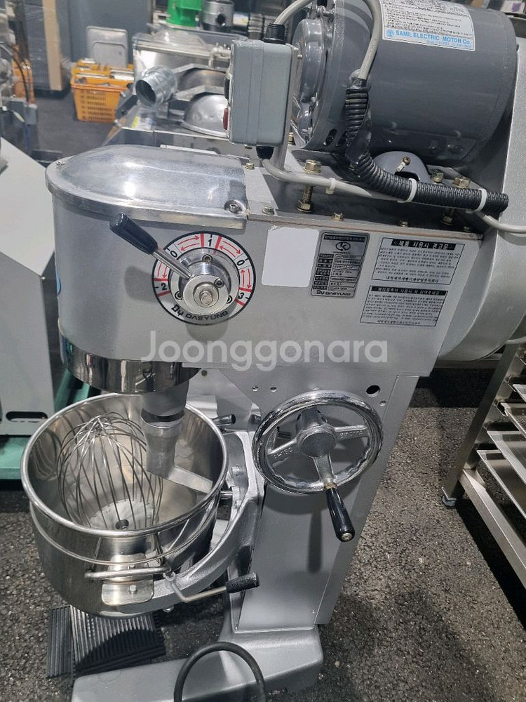 대영반죽기 20리터 버티컬믹서 NVM-12-2P--3