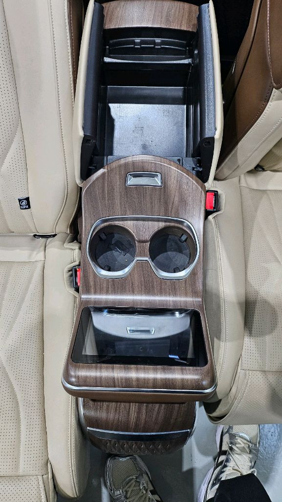 퍼스트클래스 리무진시트--1