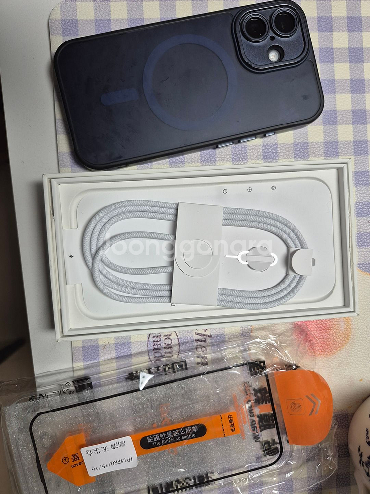 아이폰16 블랙 128기가 배터리100% 75만원--0