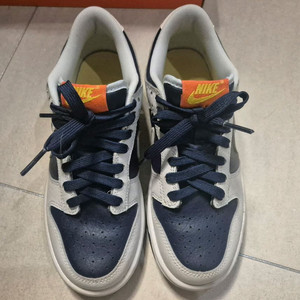 나이키 주니어 조던 운동화(230사이즈)