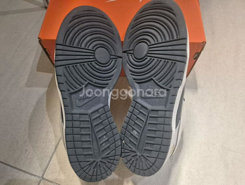 나이키 주니어 조던 운동화(230사이즈)--4