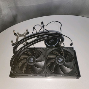 수냉쿨러 딥쿨 팝니다.