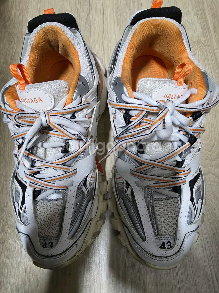 발렌시아가트랙 43사이즈--1