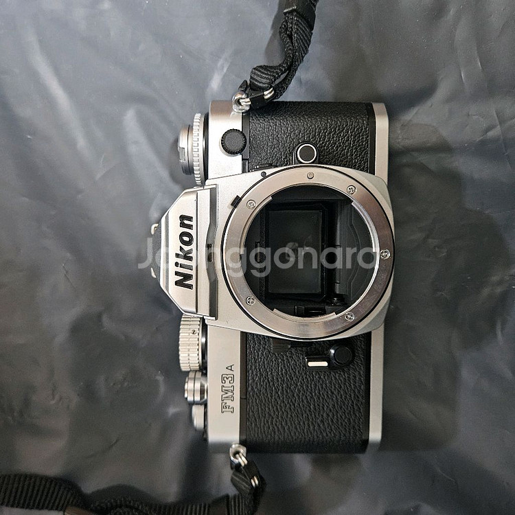 니콘 fm3a 실버바디 에이급--0