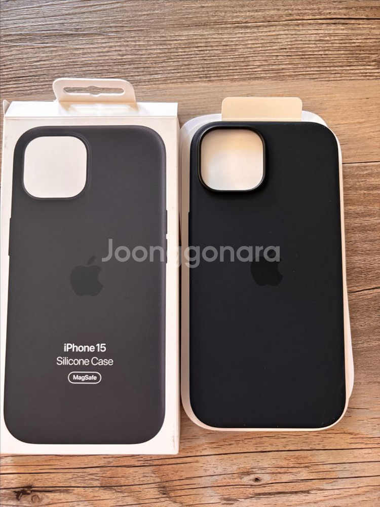 아이폰15 애플 정품 실리콘 케이스 블랙!!--1