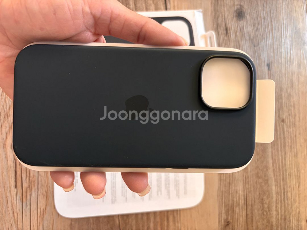 아이폰15 애플 정품 실리콘 케이스 블랙!!--2