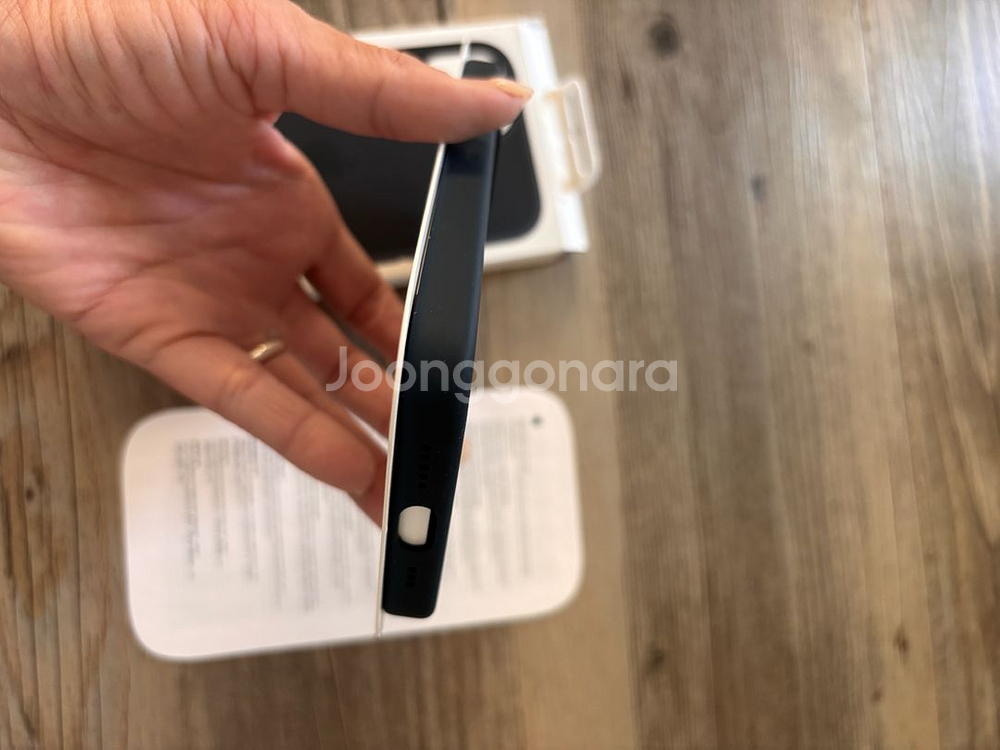 아이폰15 애플 정품 실리콘 케이스 블랙!!--5