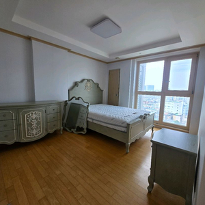 미라지 리버티 앤틱 원목 침대 화장대 협탁 세트