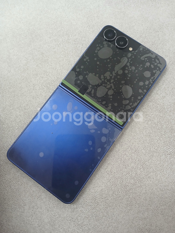 갤럭시Z플립7 512_GB 팝니다!!S급--0