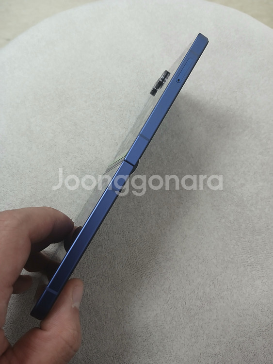 갤럭시Z플립7 512_GB 팝니다!!S급--1