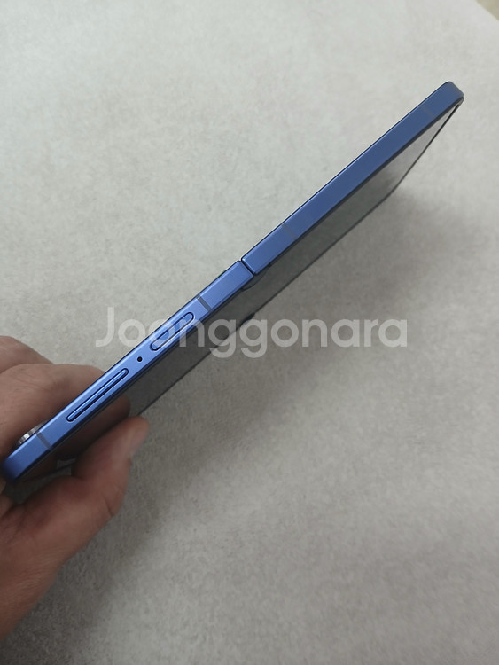 갤럭시Z플립7 512_GB 팝니다!!S급--3