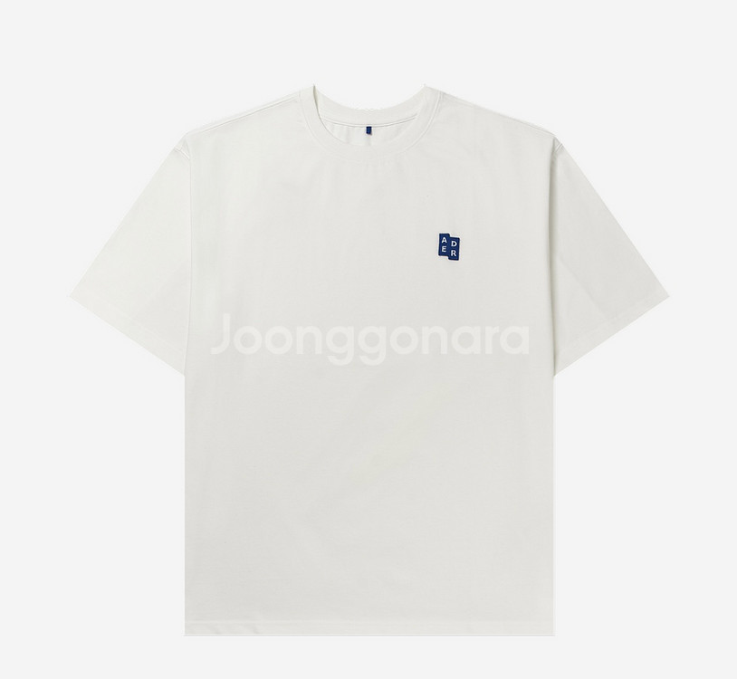 M 아더에러 시그니피컨트 01 오프 화이트 반팔 티셔츠--0