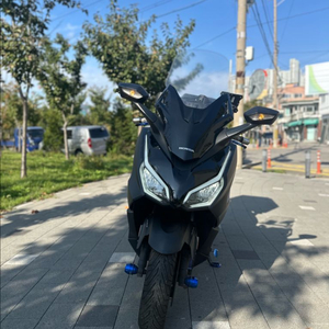 혼다 포르자350 24년식 3만키로