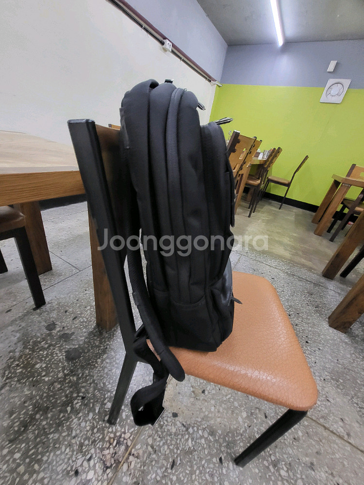 샘소나이트 레드 백팩(김수현 백팩)--1