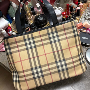 버버리 체크 토트백