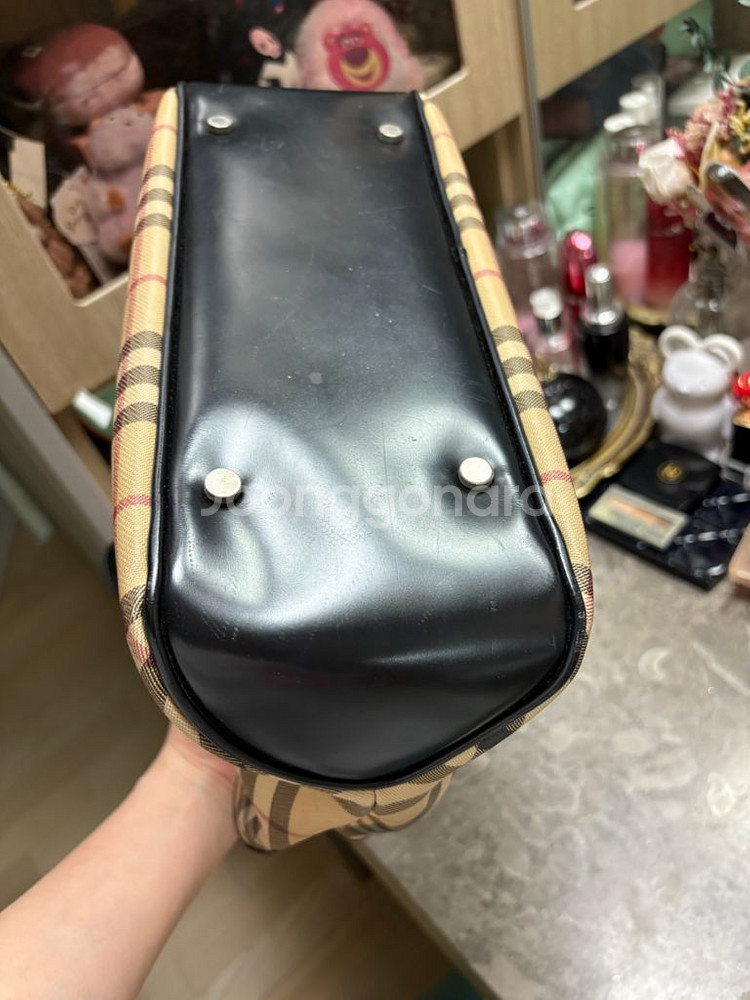 버버리 체크 토트백--3