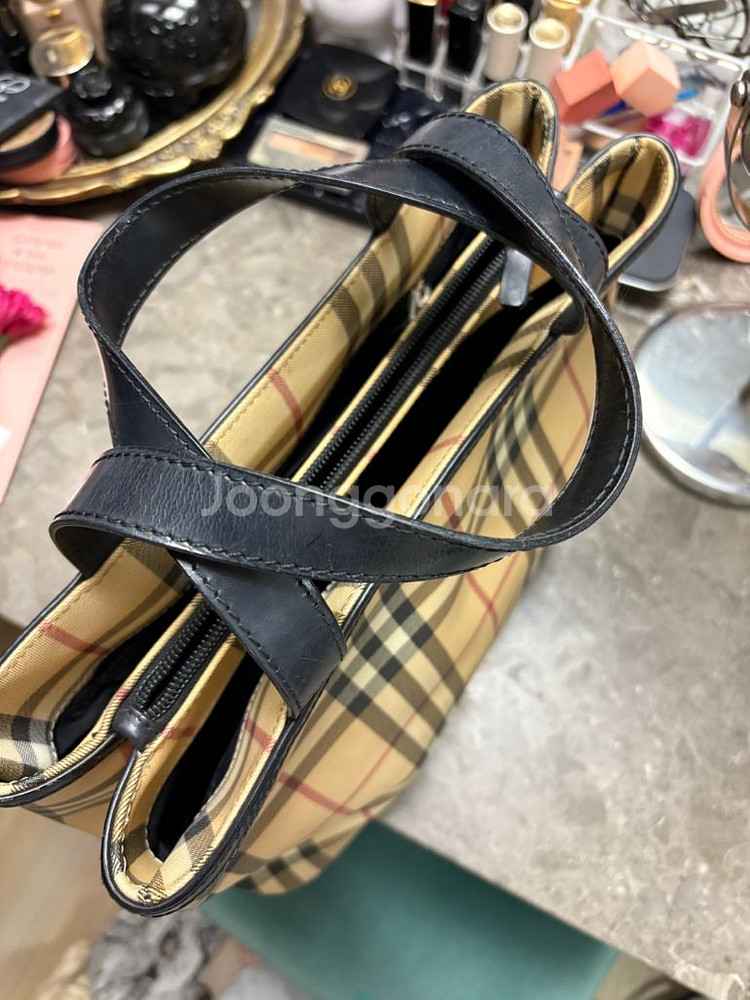 버버리 체크 토트백--5