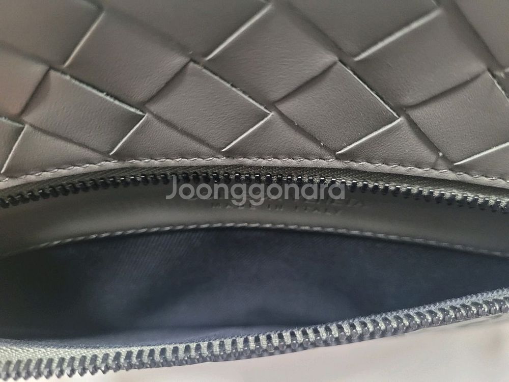 보테가베네타 인트레치아토 클러치--3