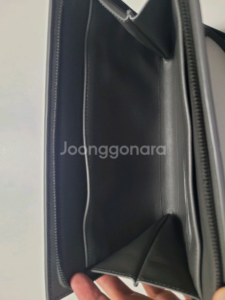 보테가베네타 인트레치아토 클러치--2