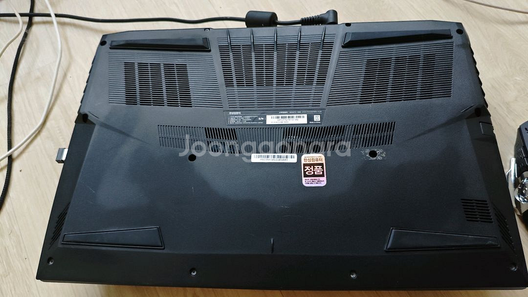 한성 게이밍 노트북 17.3인치 rtx2070--5