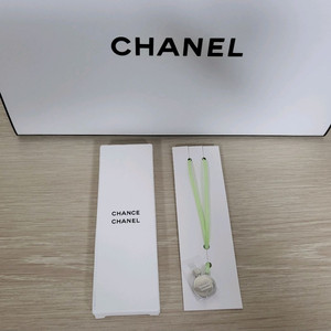 정품) 샤넬 샹스 키링 백참 (코스메틱)