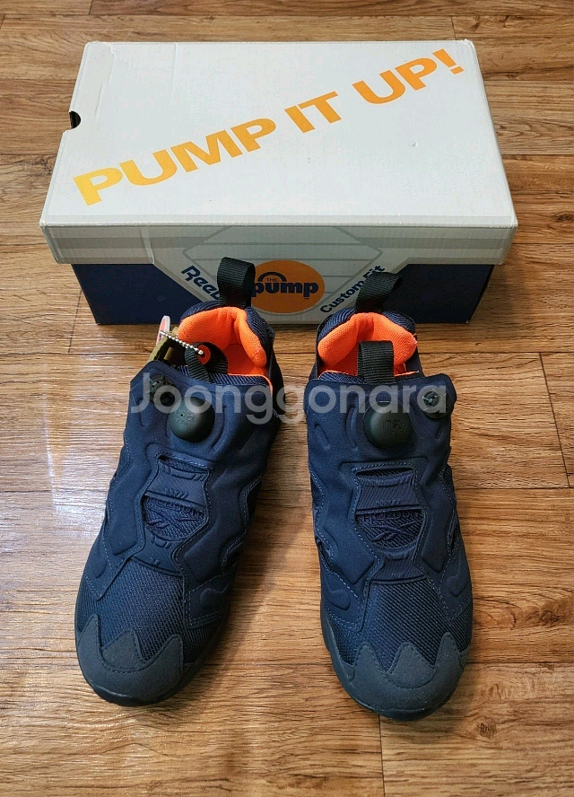 리복퓨리 v63499(새상품230)+덤--0