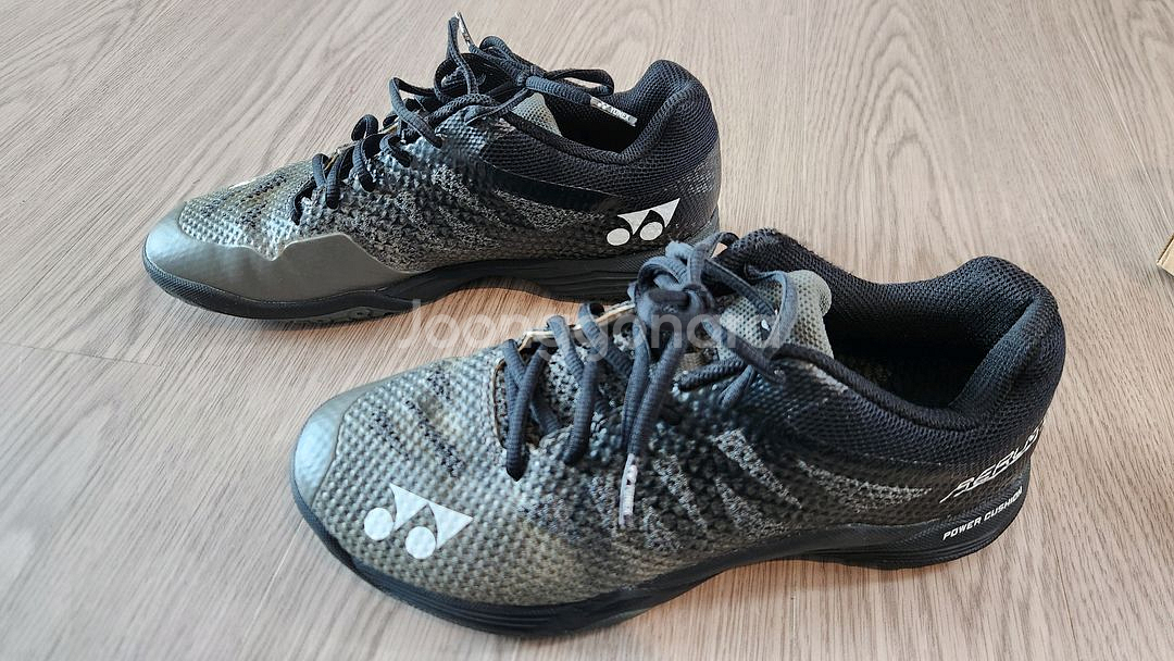 255mm 요넥스 배드민턴화 에어러스--1