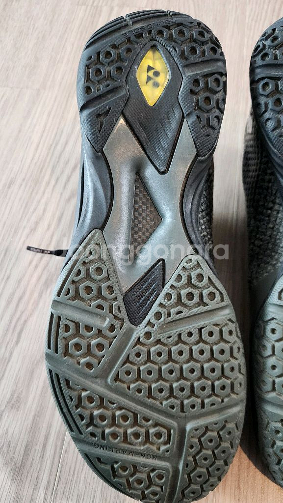 255mm 요넥스 배드민턴화 에어러스--5