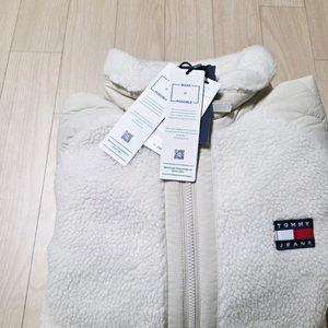 타미힐피거 후리스 L사이즈