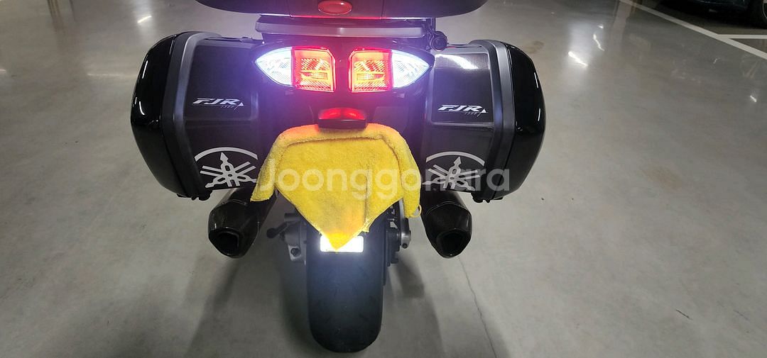 야마하 FJR1300A 13년식 블랙 팝니다--5