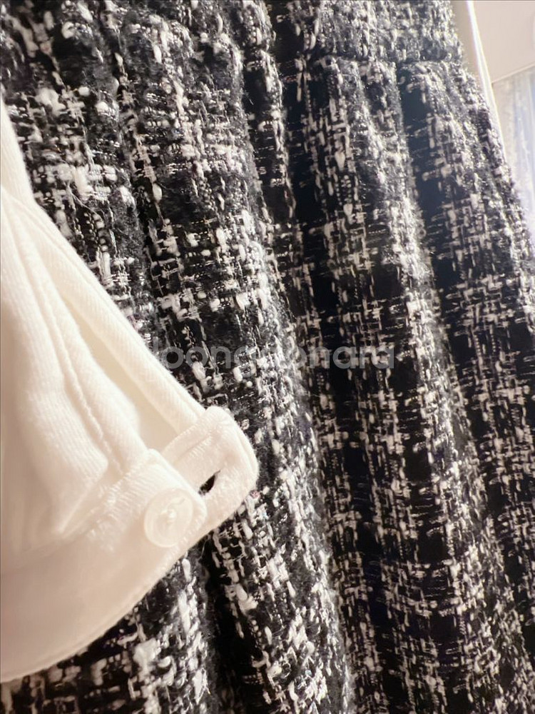 헤지스키즈 홀리데이 트위드원피스 팝니다--1