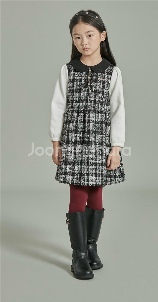 헤지스키즈 홀리데이 트위드원피스 팝니다--3
