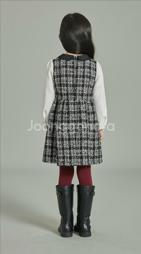 헤지스키즈 홀리데이 트위드원피스 팝니다--4