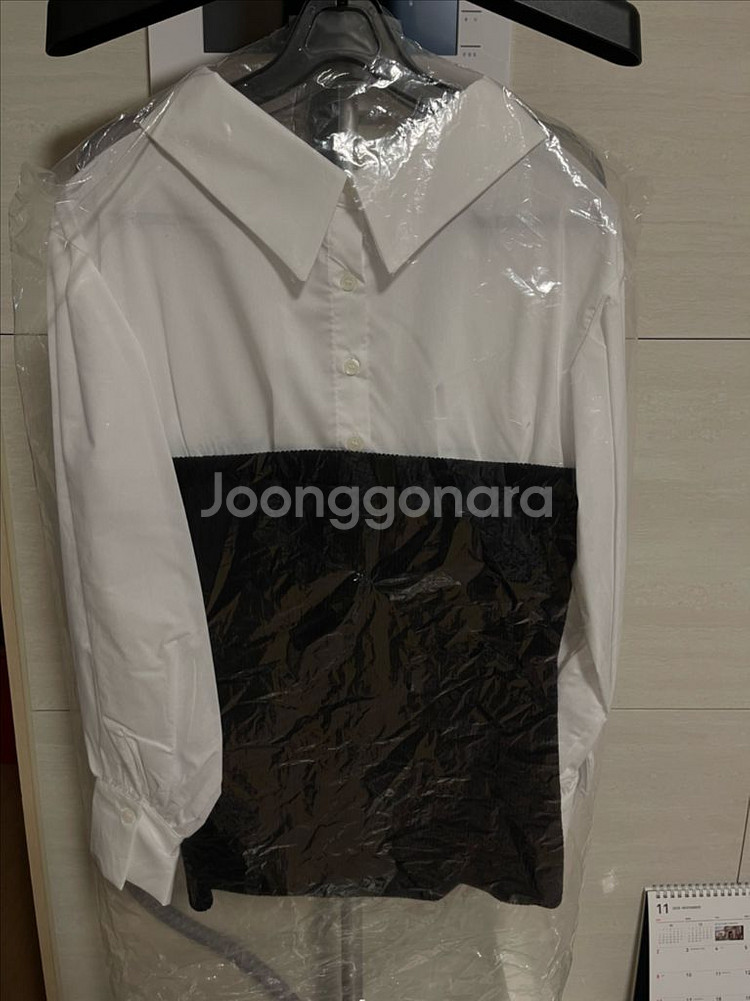 [새상품]뷔스티에 레이어드 셔츠--1