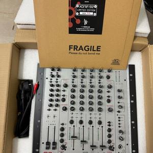 xone92 존92 믹서 팝니다.