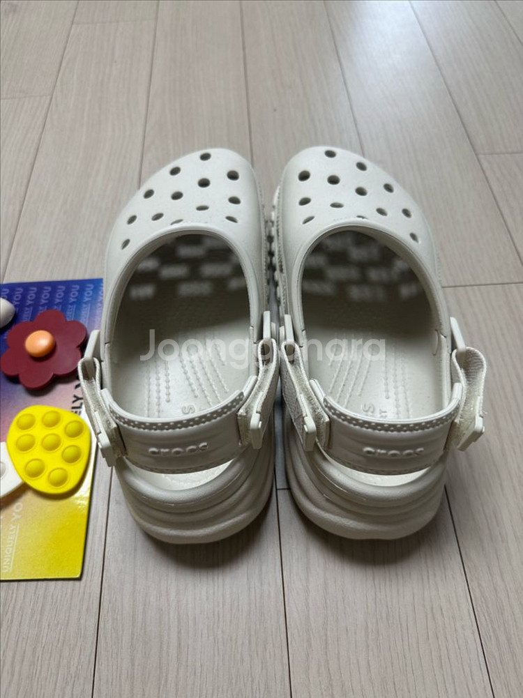 크록스 듀엣맥스 클로그 + 지비츠세트--2