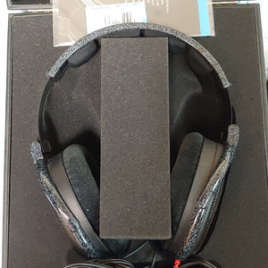 젠하이저 HD600