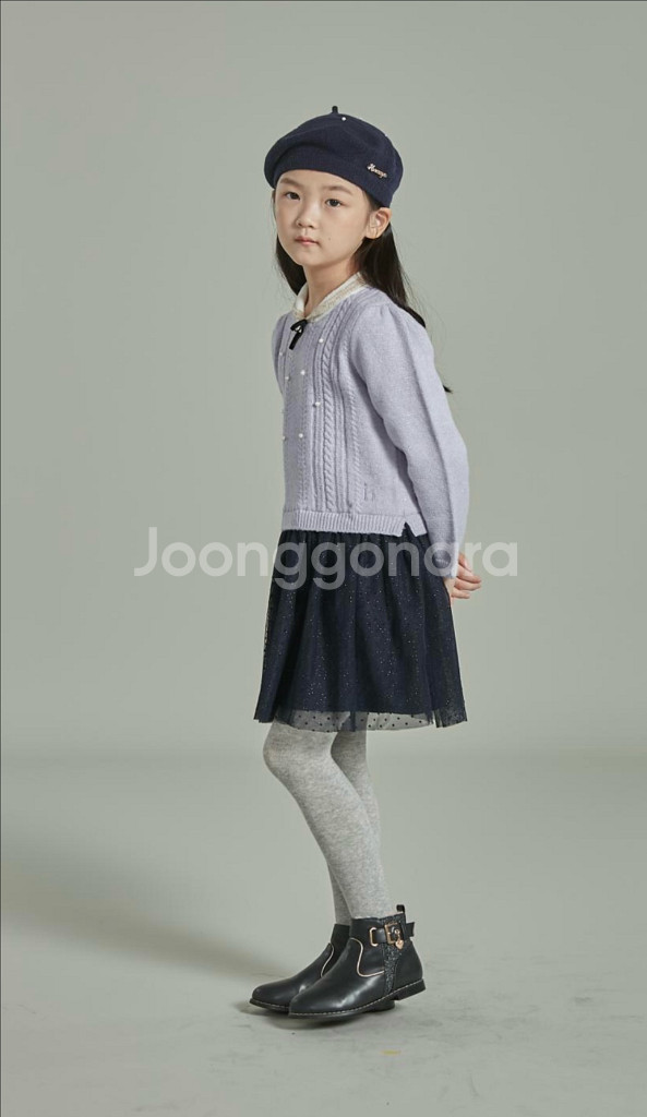 헤지스키즈 스프링클 니트 원피스 팝니다--3