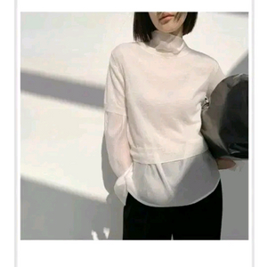 45번가 하프넥 시스루 블라우스 - 아이보리