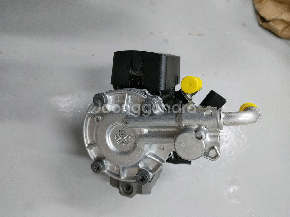 [폭스바겐 정품 신품 연료펌프 (Fuel Pump) 판--0