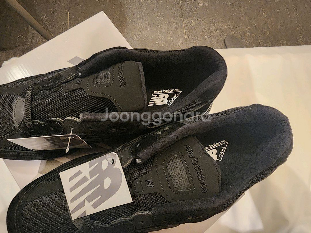 뉴발란스 992 코어블랙 280mm--2