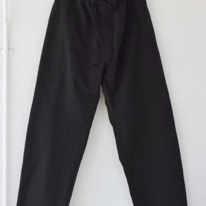 코모리 가먼트다잉 팬츠