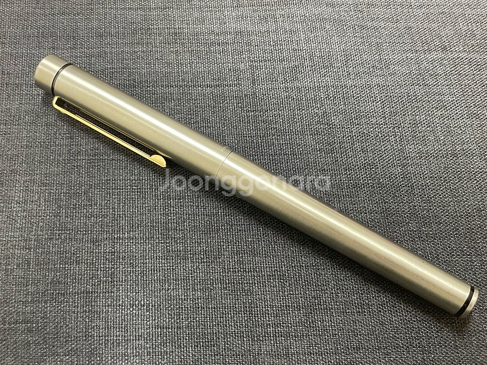 쉐퍼 만년필 타가 1001 14K M닙--1