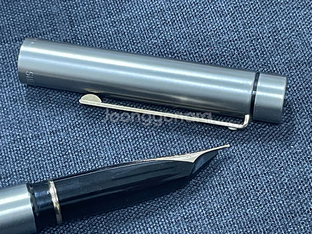 쉐퍼 만년필 타가 1001 14K M닙--5