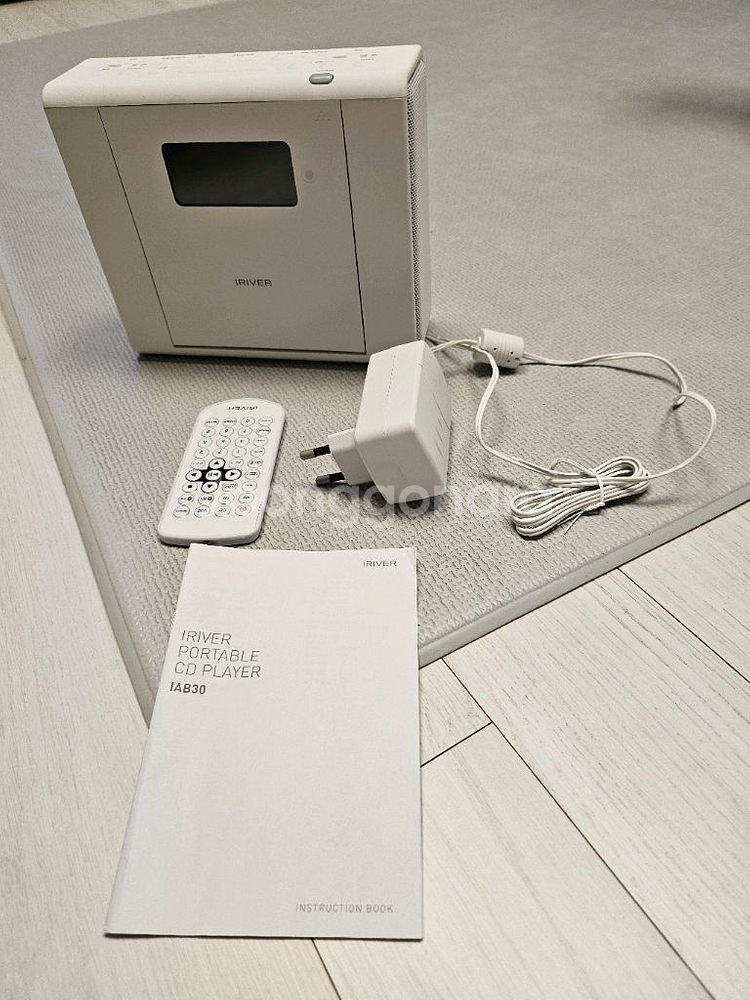 아이리버 cd플레이어--1