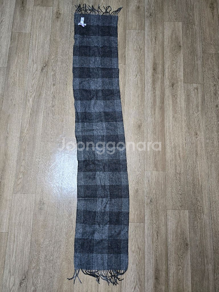 코모도스퀘어 울 머플러 체크 블랙 새제품 팝니다--1