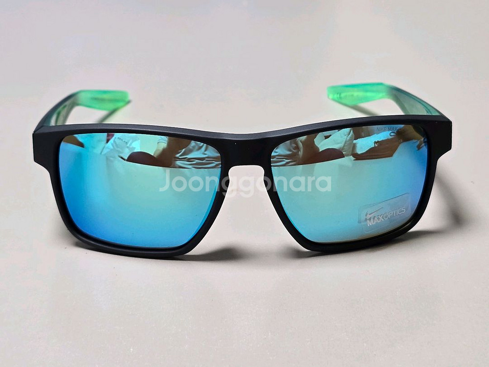 나이키 에센셜 벤처 선글라스--1